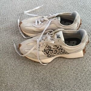 New Balance 327 Cream/Leopard Sneakers